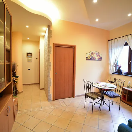 Dimora Dell'etna Bed & Breakfast 3*