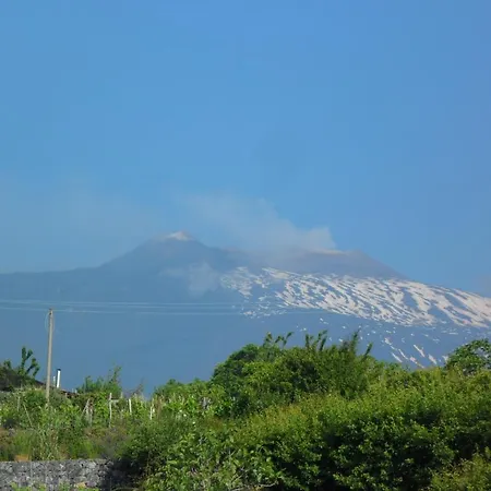 Dimora Dell'etna Couette-café