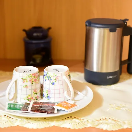 Dimora Dell'etna Couette-café Milo
