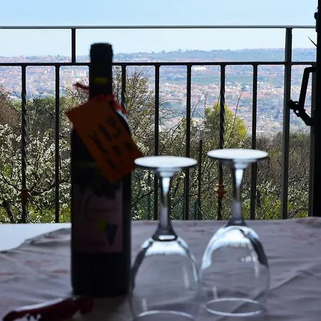 Dimora Dell'etna Couette-café
