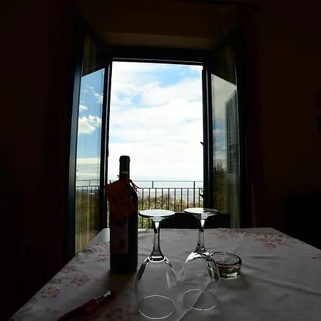 Couette-café Dimora Dell'etna 3*