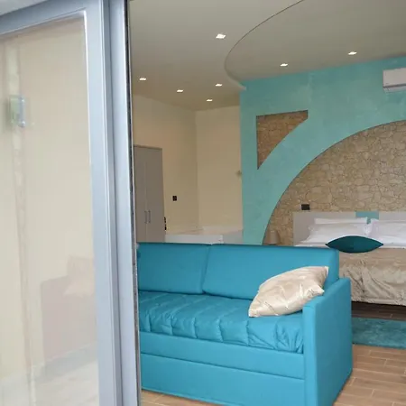 Dimora Dell'etna Couette-café 3*