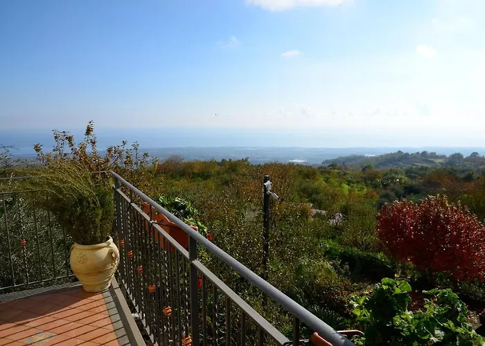 Dimora Dell'etna Bed and Breakfast