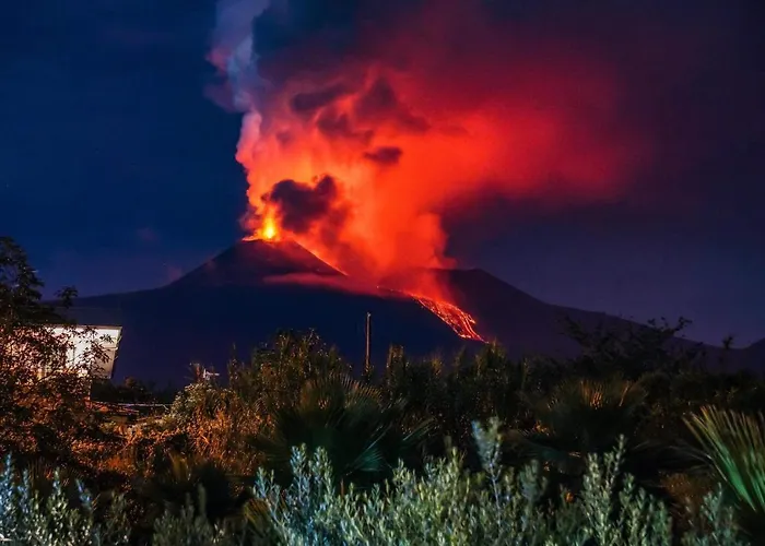 Bed and Breakfast Dimora Dell'etna 3*