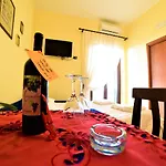 Dimora Dell'etna לינה וארוחת בוקר 3*