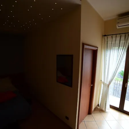 Bed & Breakfast Dimora Dell'etna 3*