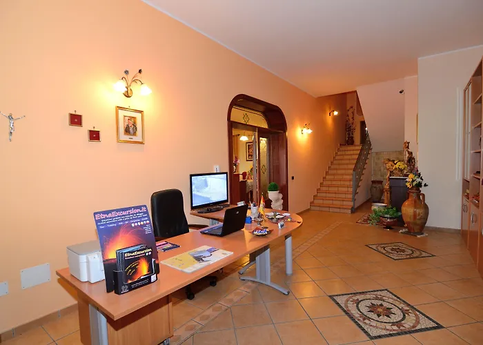 Dimora Dell'etna 住宿加早餐酒店 米罗